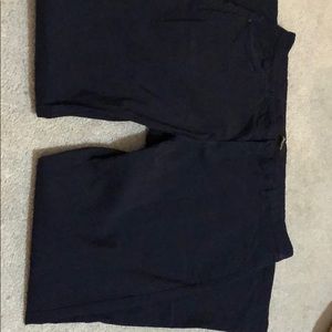 Navy blue pants. Women’s size 18 petite.